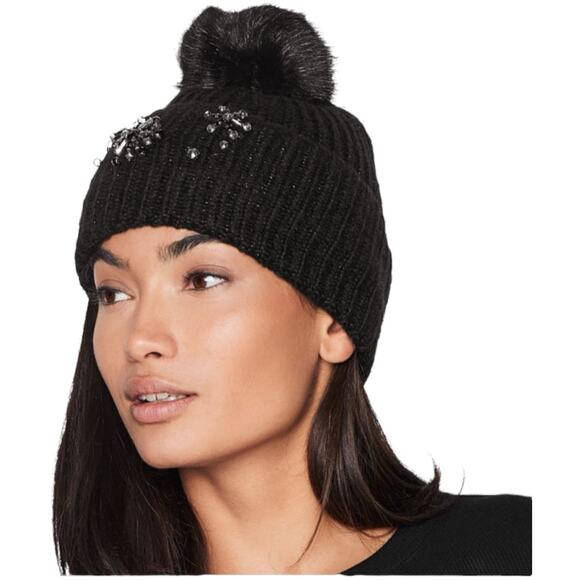 Victoria’s Secret Women's Sparkle Pom Pom Black Snowflake Beaded Hat NWT - Picture 1 of 5